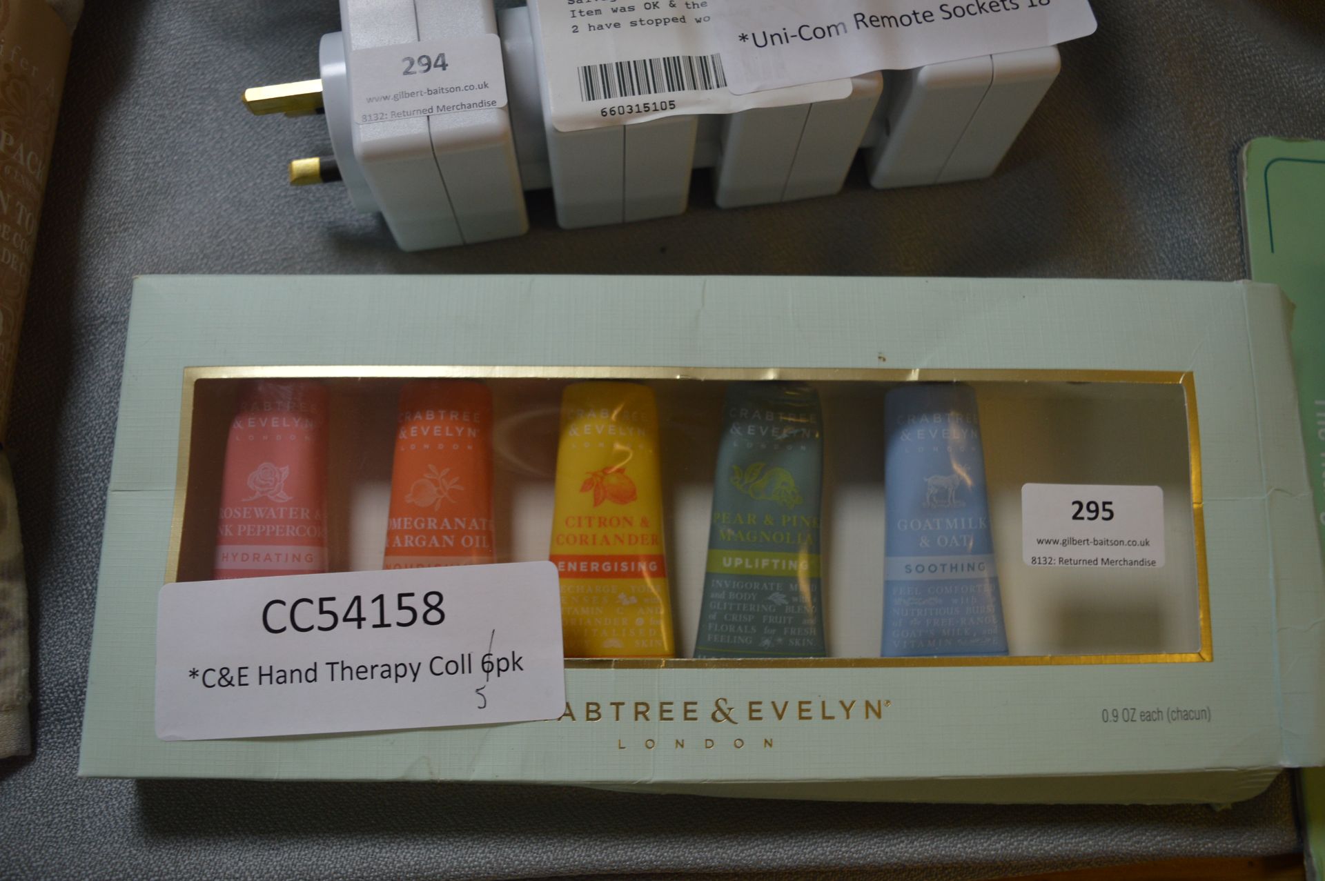 *Crabtree & Evelyn 5pc Hand Therapy Collection