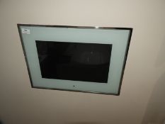 *Analog Wall Mounted Bathroom TV with Remote Control