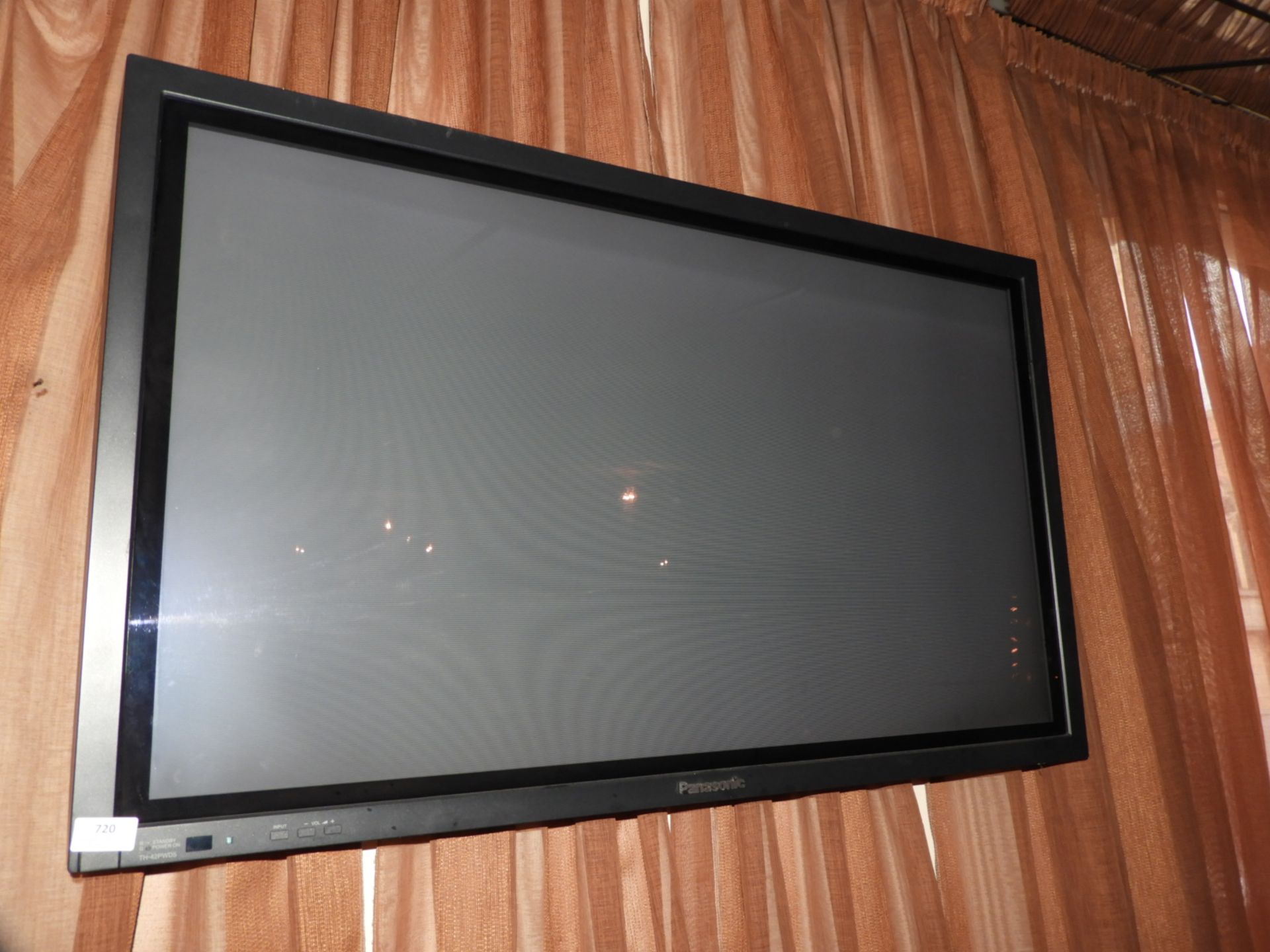 *Panasonic Wall Mounted Flatscreen TV with Bracket