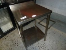 * Stainless steel bench 600 x 600 x 900