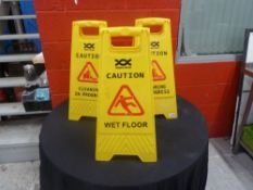 * 3 floor standing saftey signs, 1x wet floor 2x cleaning in progress