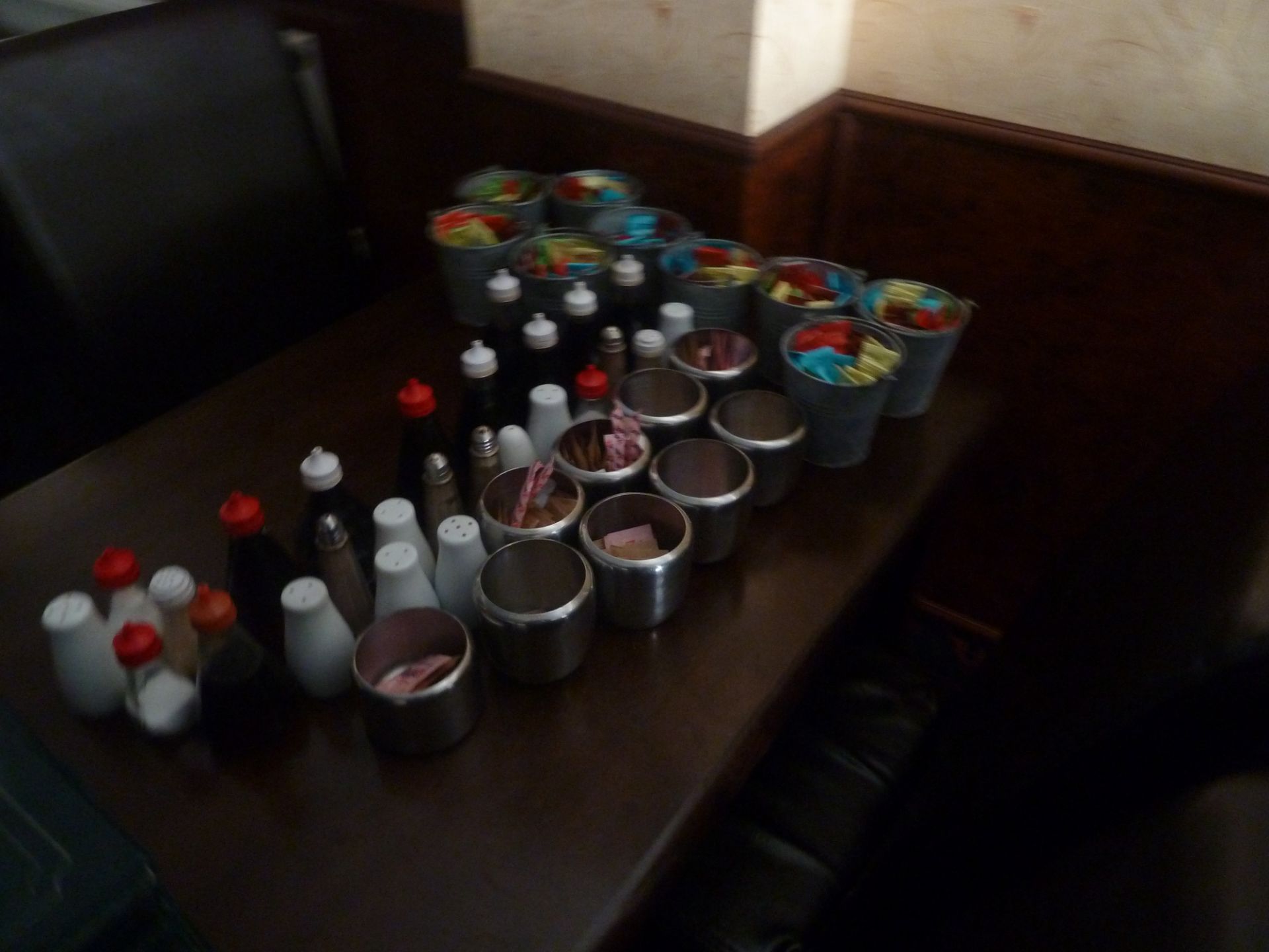 * 9 Table sets including matts - cruets - vinegar bottles & condiment holders - Image 4 of 4
