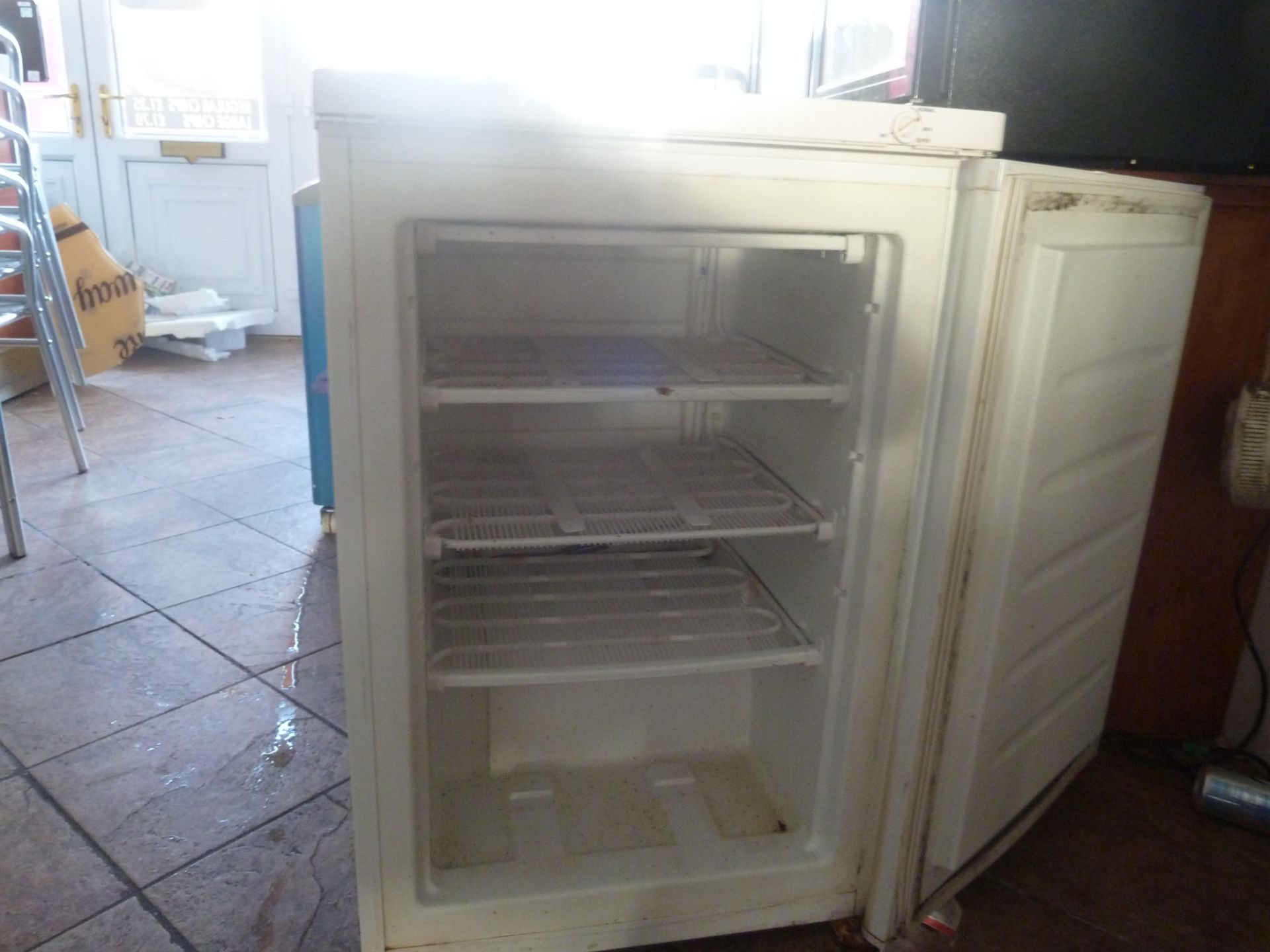 * Domestic white freezer 550w 850h 590d