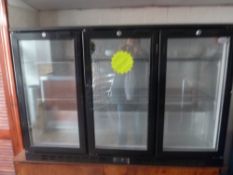 * Triple door bottle fridge, in clean order 1350L - 900H - 490D