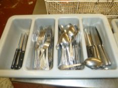 * Large amount of assorted matching cutlery
