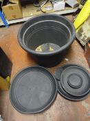 Garden Pot and Assorted Plastic Garden Trays