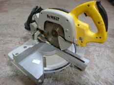 Dewalt 216mm Mitre Saw