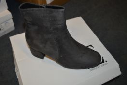 Emma Ladies Suede Ankle Boots (Grey) Size: 4