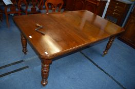 Victorian Mahogany Wind Out Dining Table on Turned Legs with Three Leaves