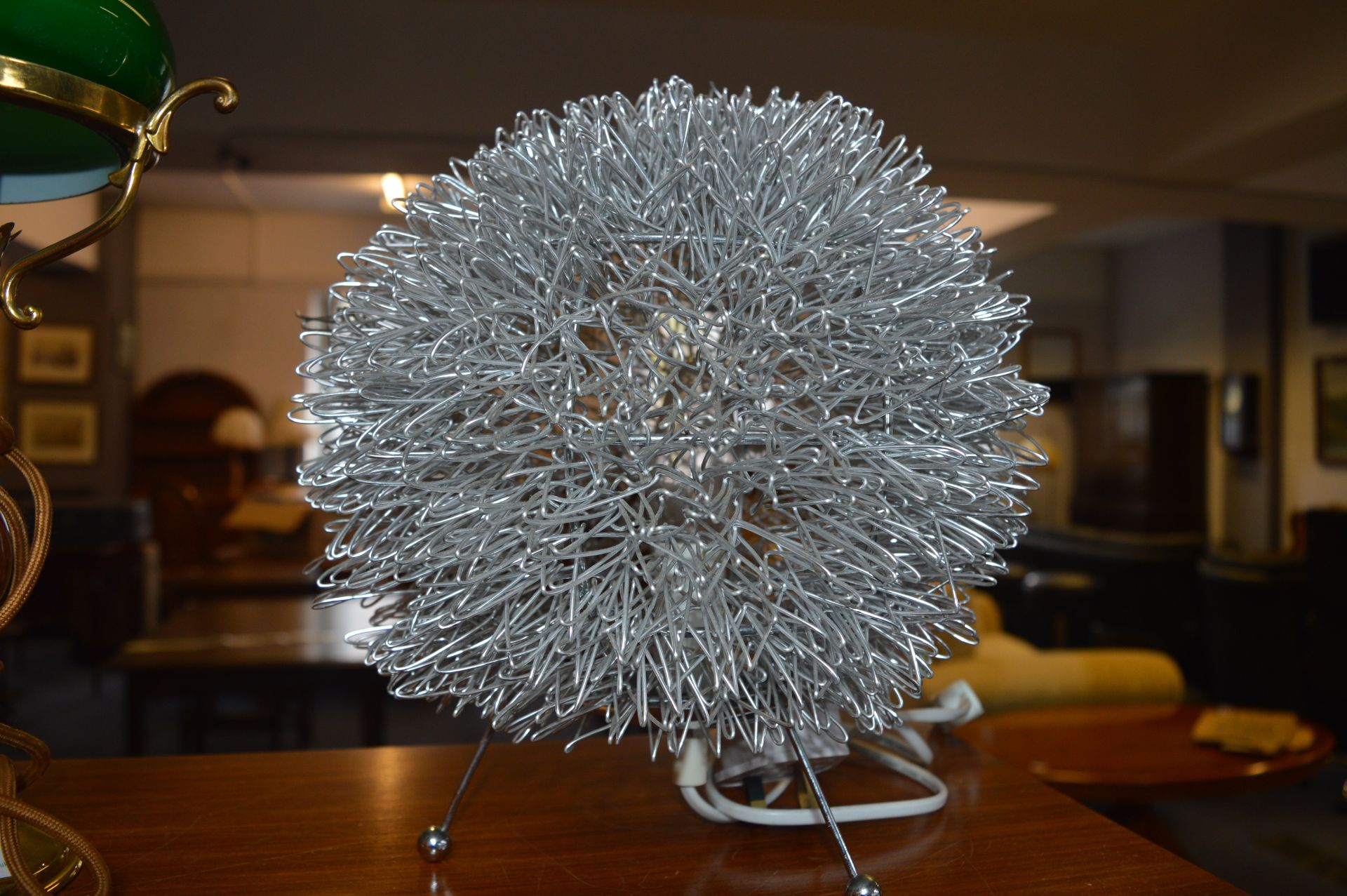 Wire Effect Table Lamp