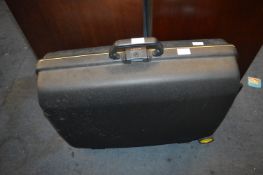 Samsonite Suitcase and Contents