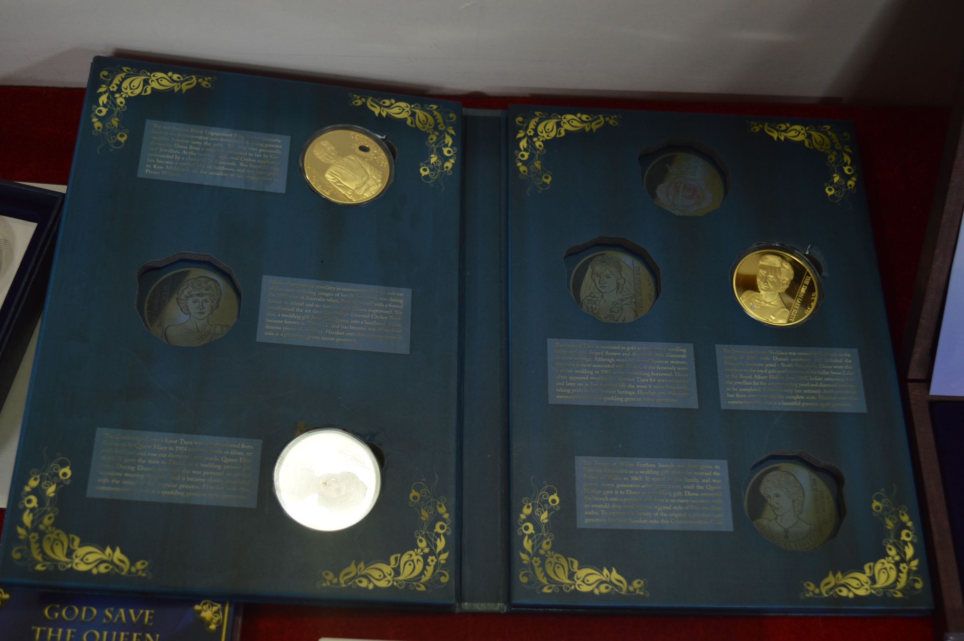 Three Princess Diana Commemorative Coins - Image 2 of 2
