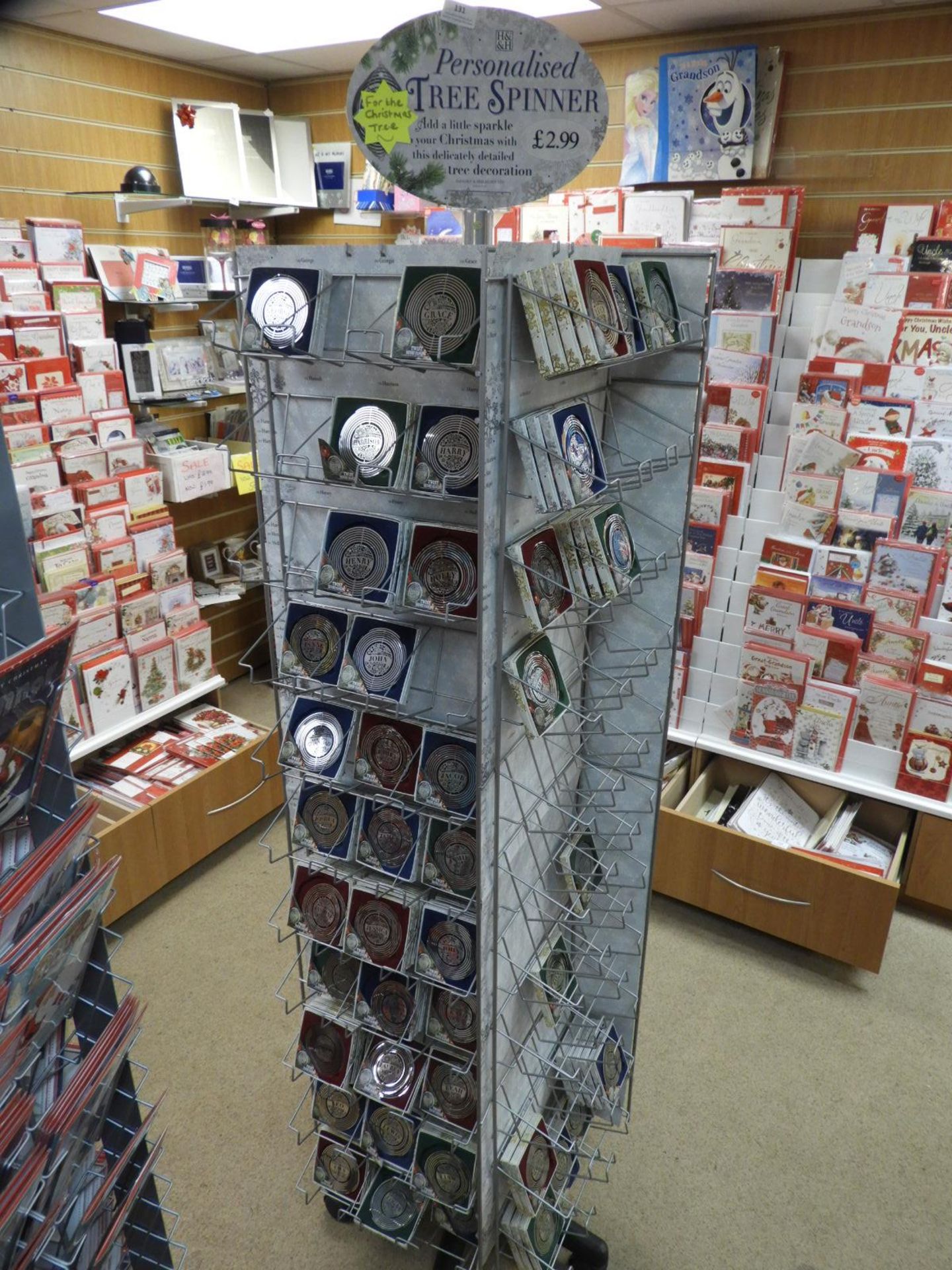 Spinner Display Stand Containing Personalised Tree