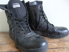 Pair of Swat Boots Size: US 45 (Minor Use)