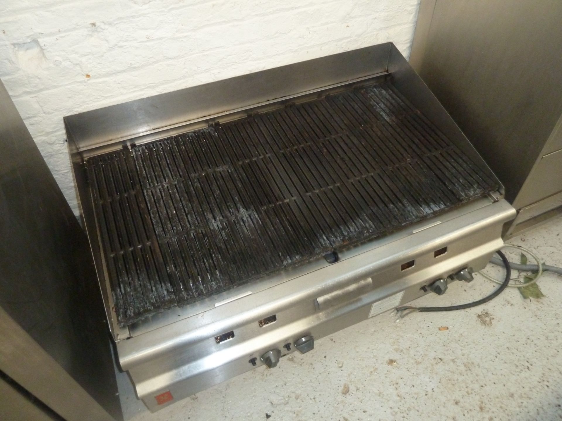 * falcon gas char grill 1200mm wide heavy duty good condition - Image 6 of 6