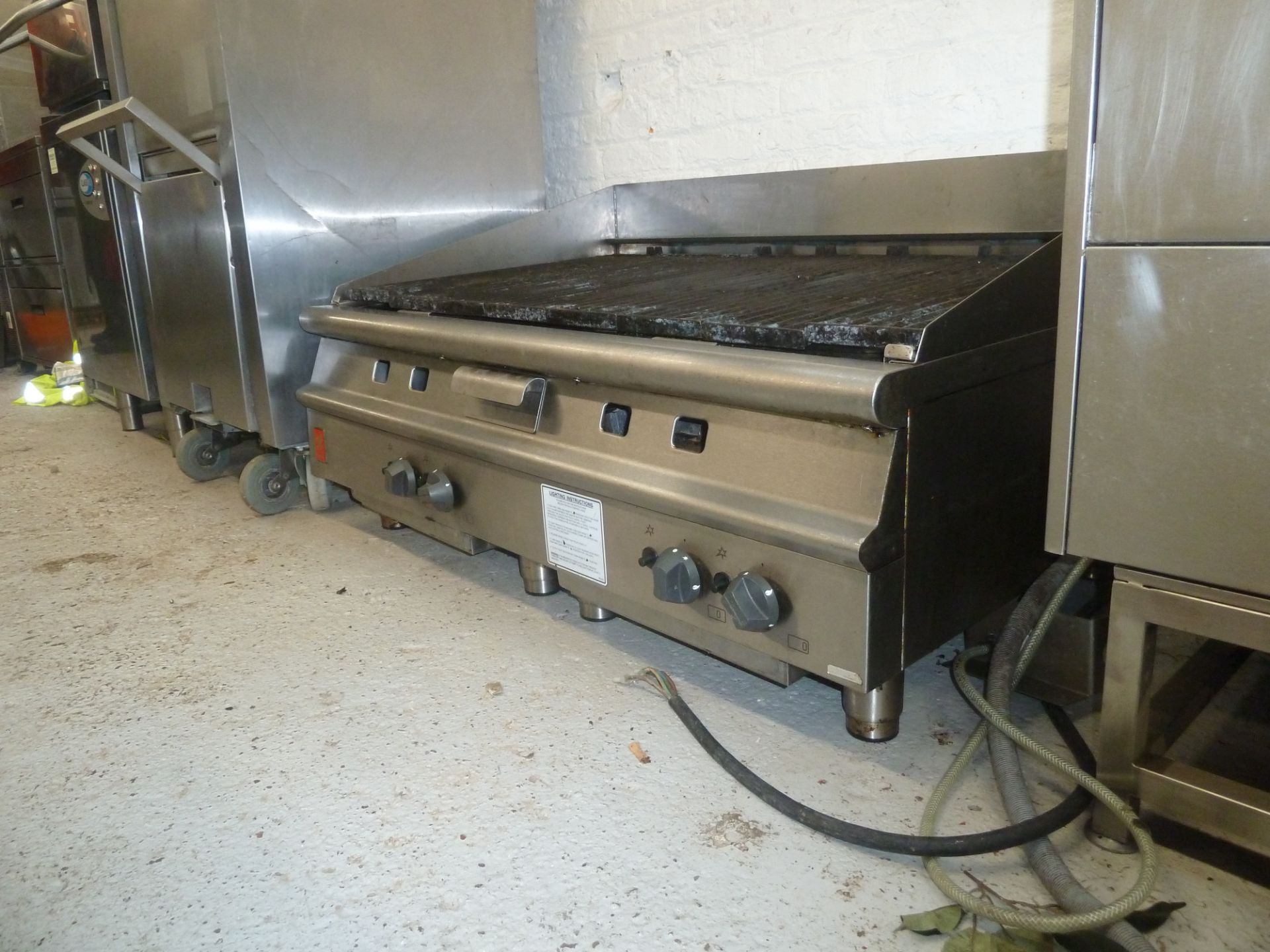 * falcon gas char grill 1200mm wide heavy duty good condition - Image 4 of 6