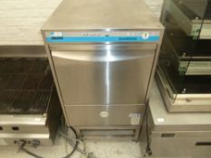 * meiko fv 40 dishwasher excellent condition. 600wx685dx805h
