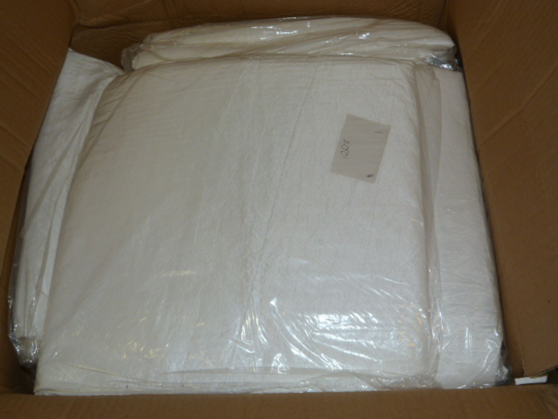 *23 White Crushed Taffeta 120" Round Tablecloths