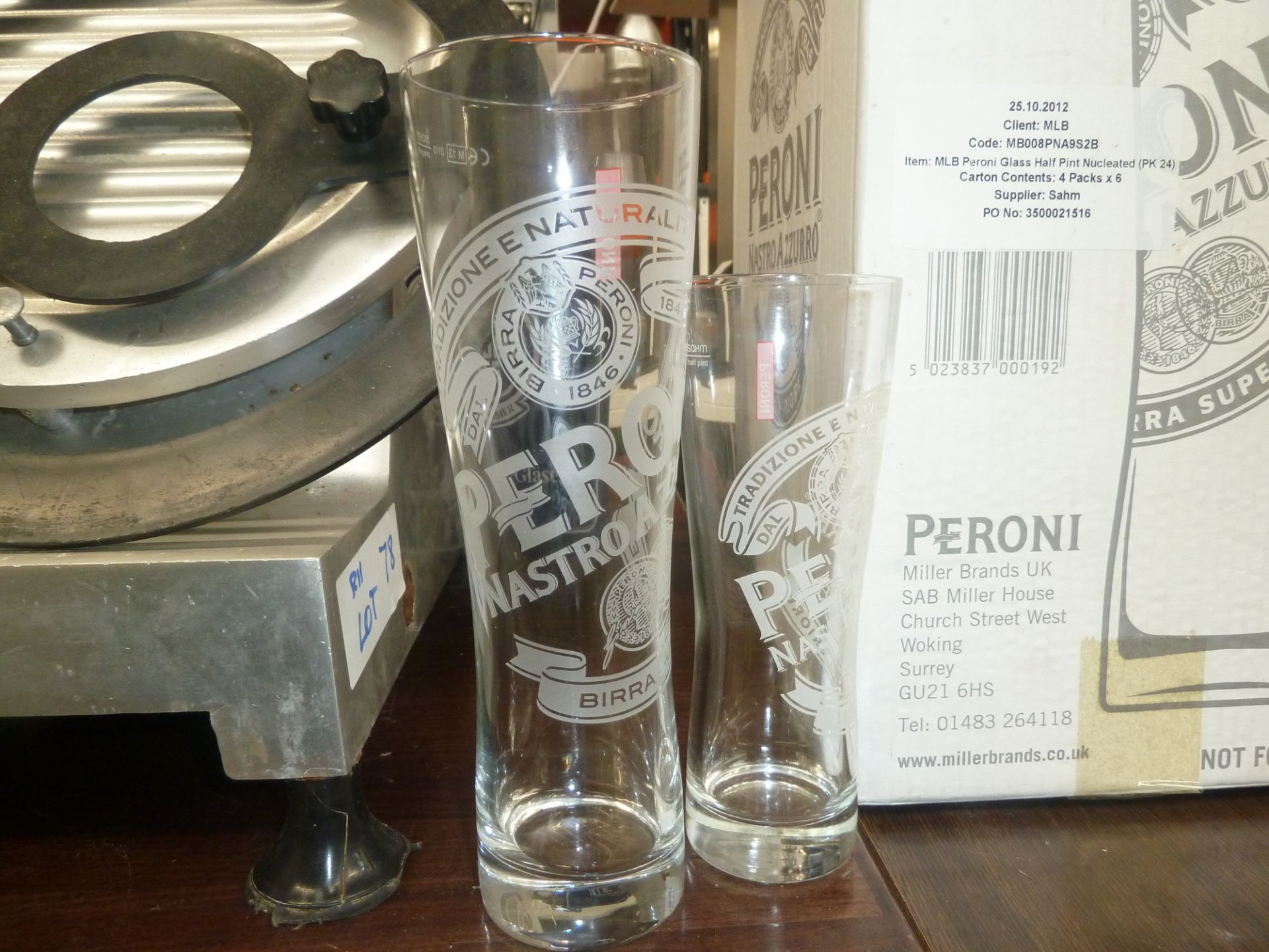 * Peroni Branded 24 half pint, 24 pint glasses all boxed and brand new - Image 2 of 2