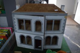 Classical Style Wooden Dolls House