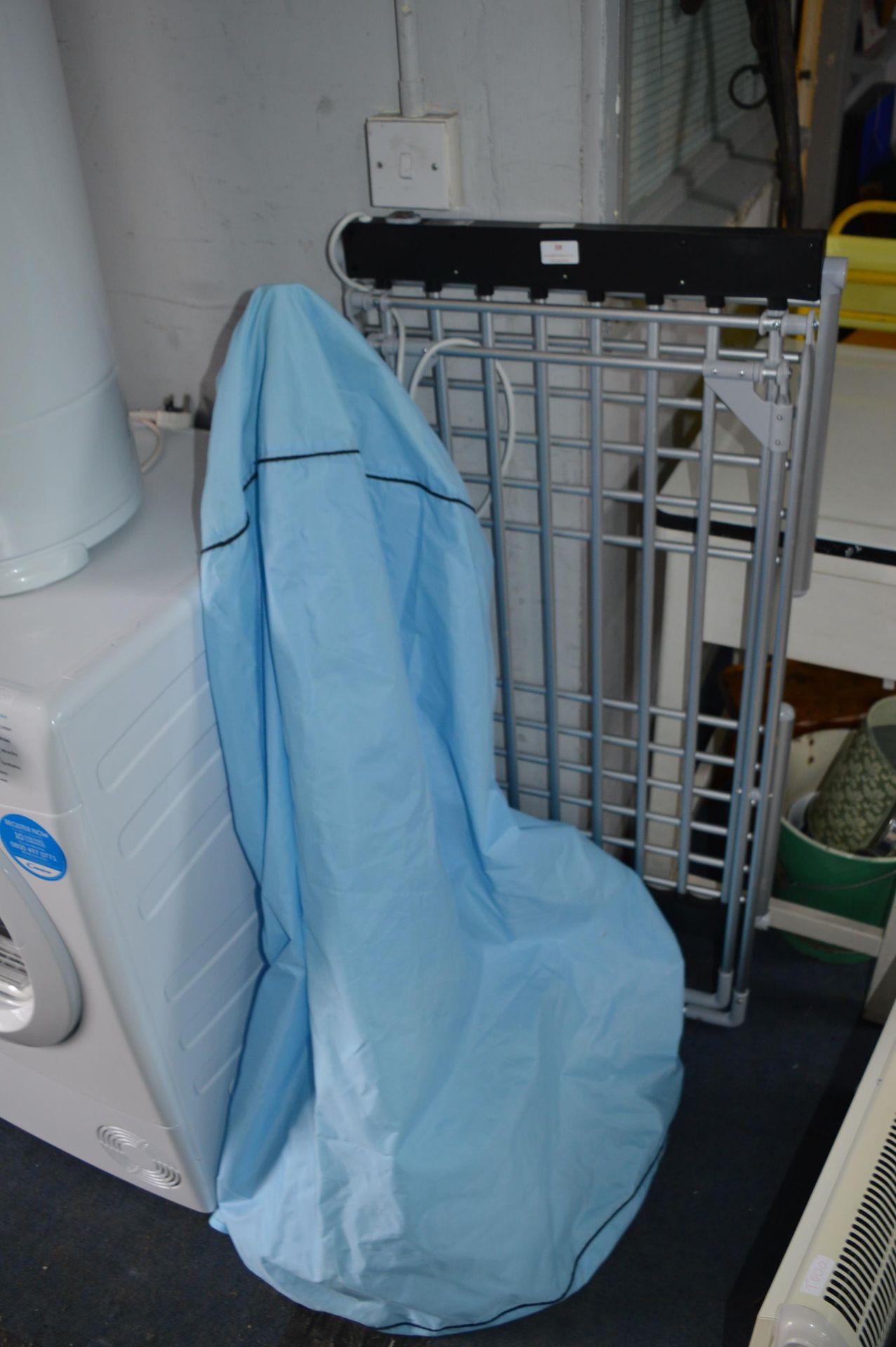 Electric Airer and an Electric Clothes Dryer