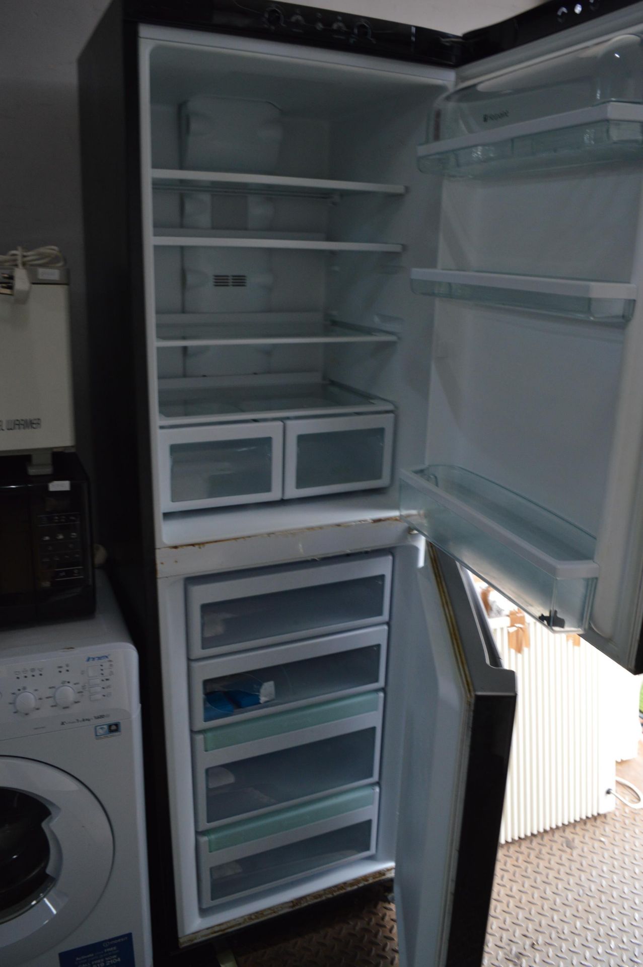 Hotpoint Future Fridge Freezer - Image 2 of 2