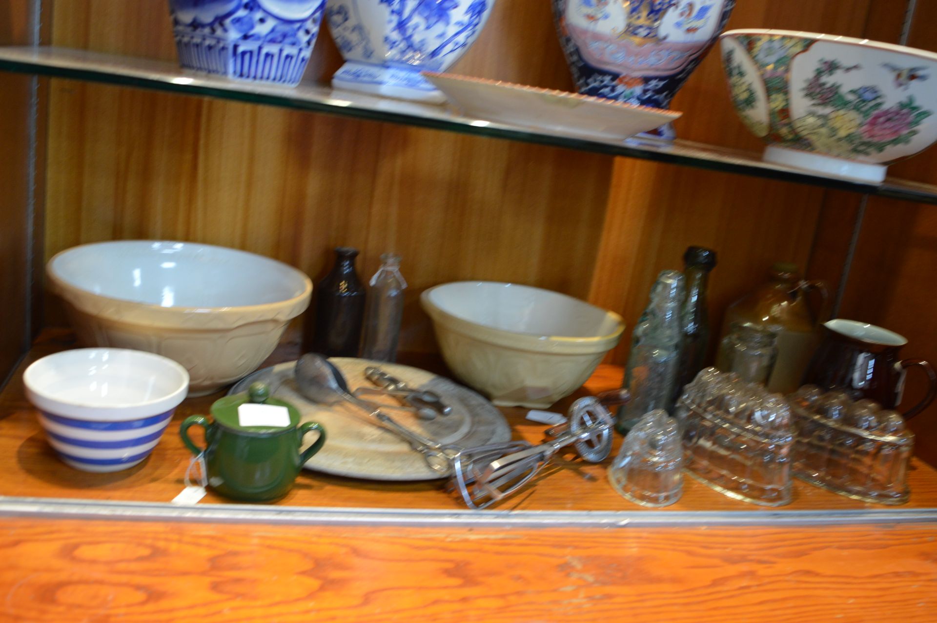 Kitchenalia; Bread Boards, Mixing Bowls, Jelly Mou