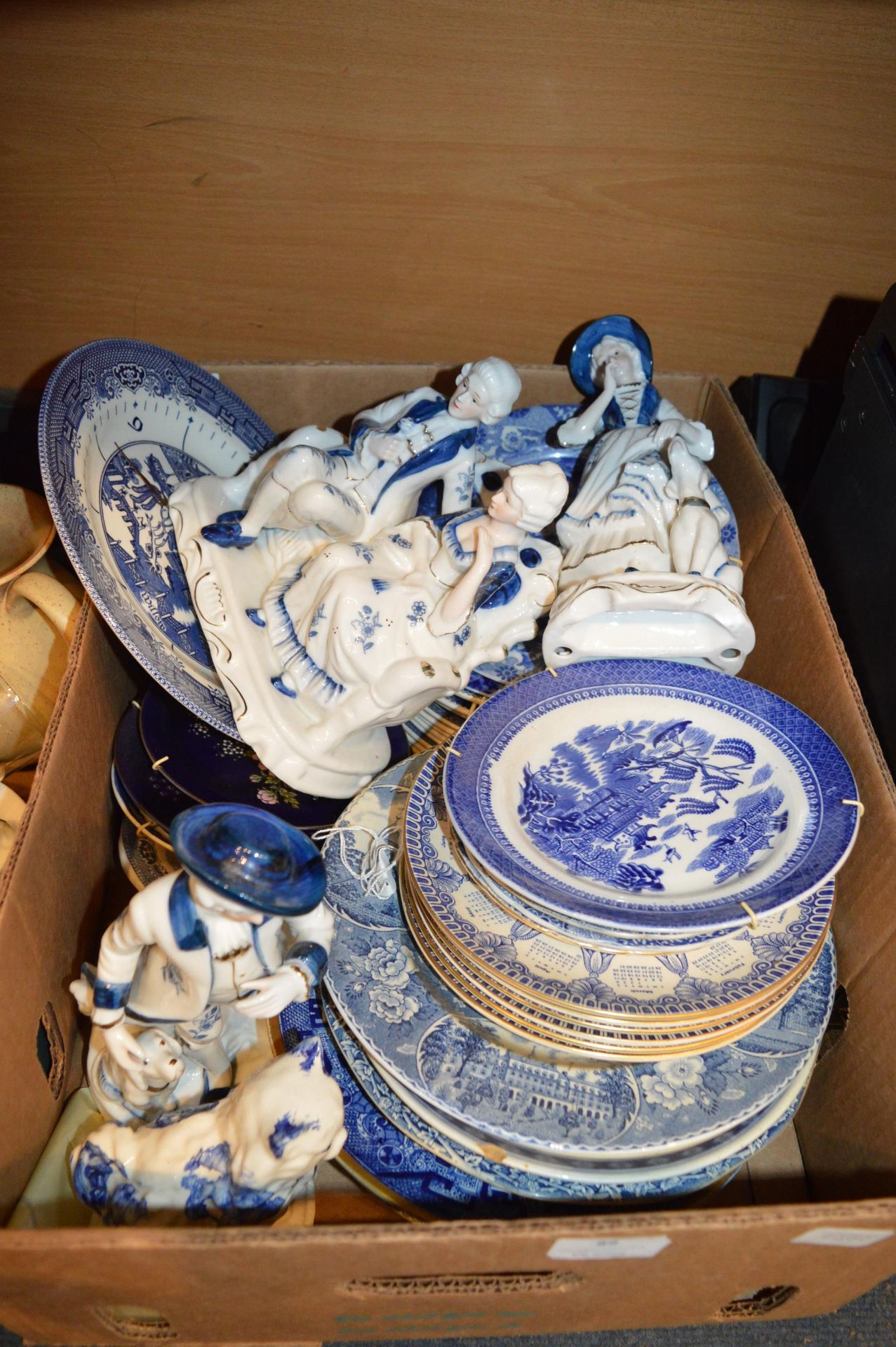 Blue & White Willow Pattern Plates, Figurines, etc
