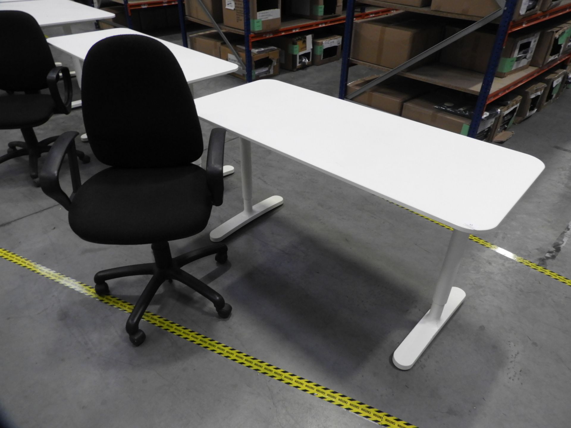 *Contemporary Style White Adjustable Height Desk with Office Chair