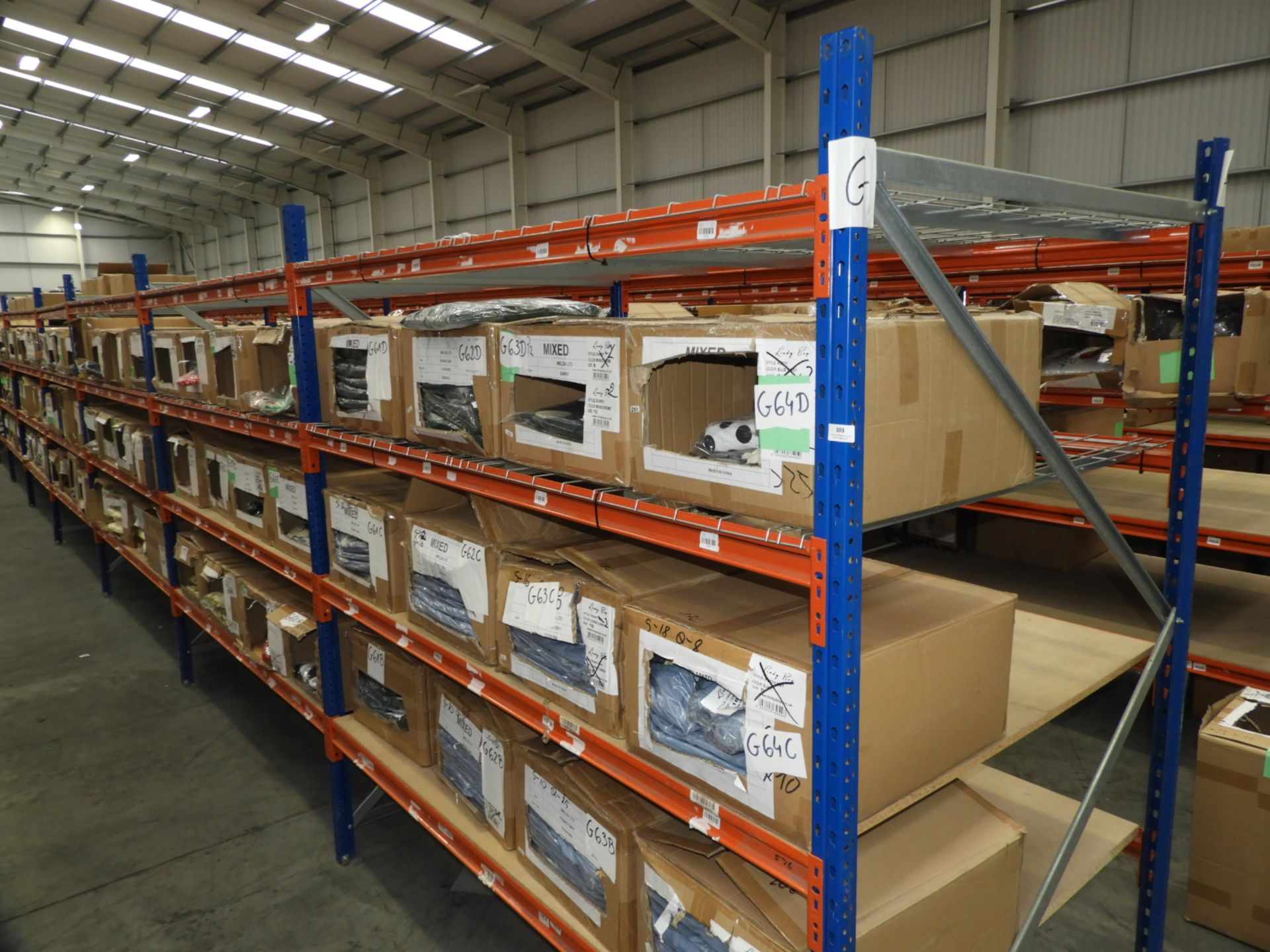 *10 Bays of Medium Duty Merchandise Racking Comprising of 11 Uprights and 80 Beams - 6ft Wide x 4ft