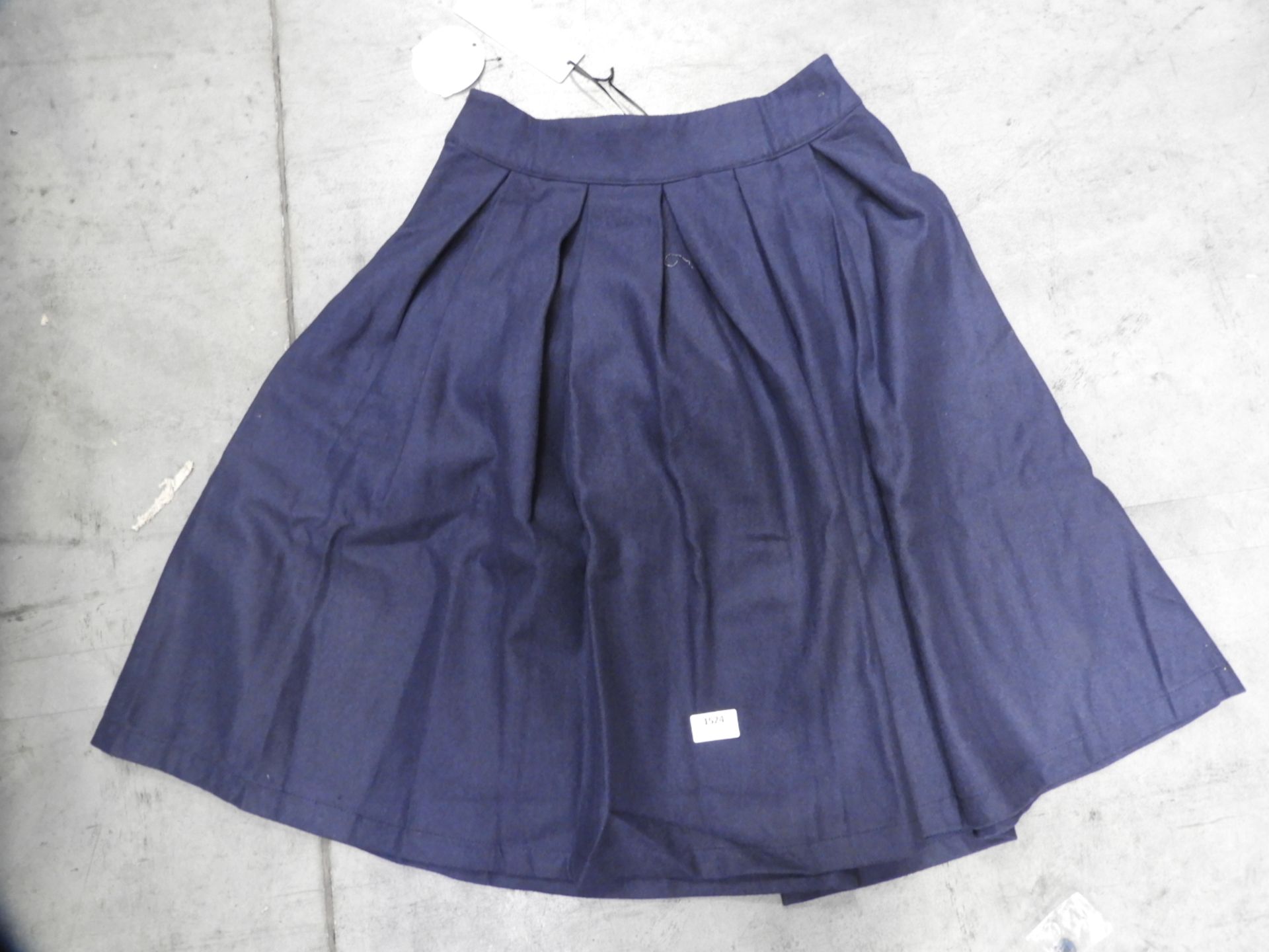 *17 Size: 12 Daniella Wool Skirts