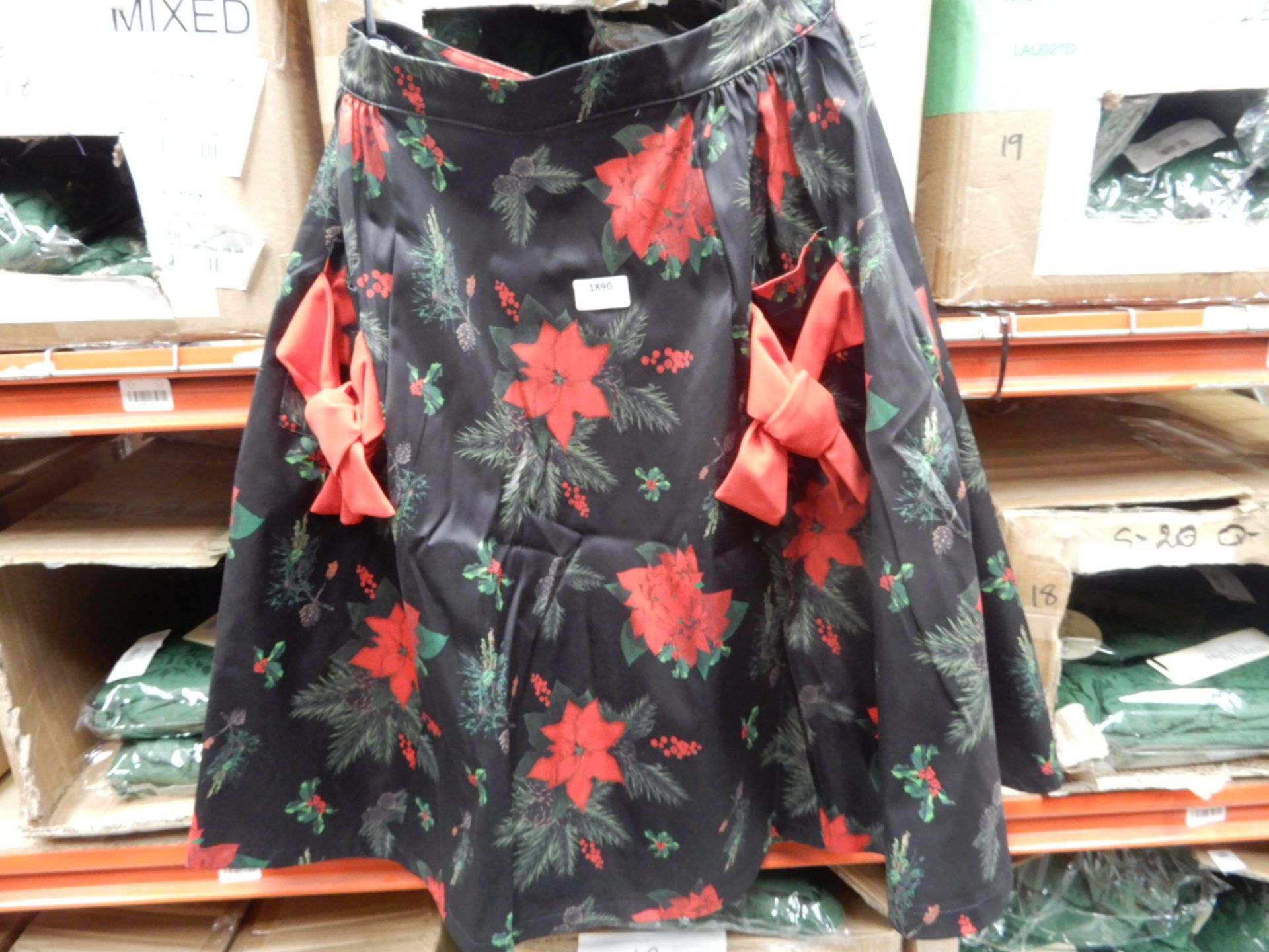 *7 Size: 12 Lovi Poinsettia Floral Skirts