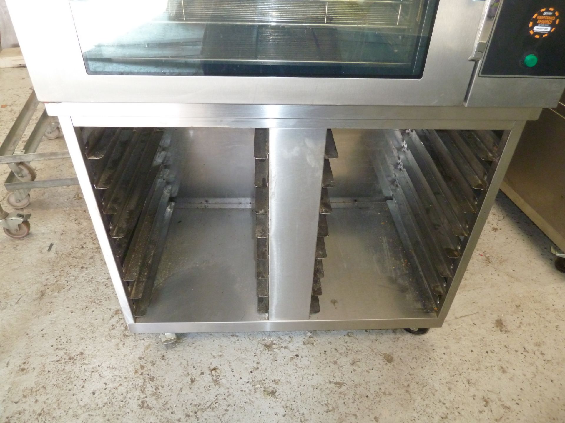 * Single mono bakery oven (1500H x 1000W x 920D) includes stand - Image 2 of 5