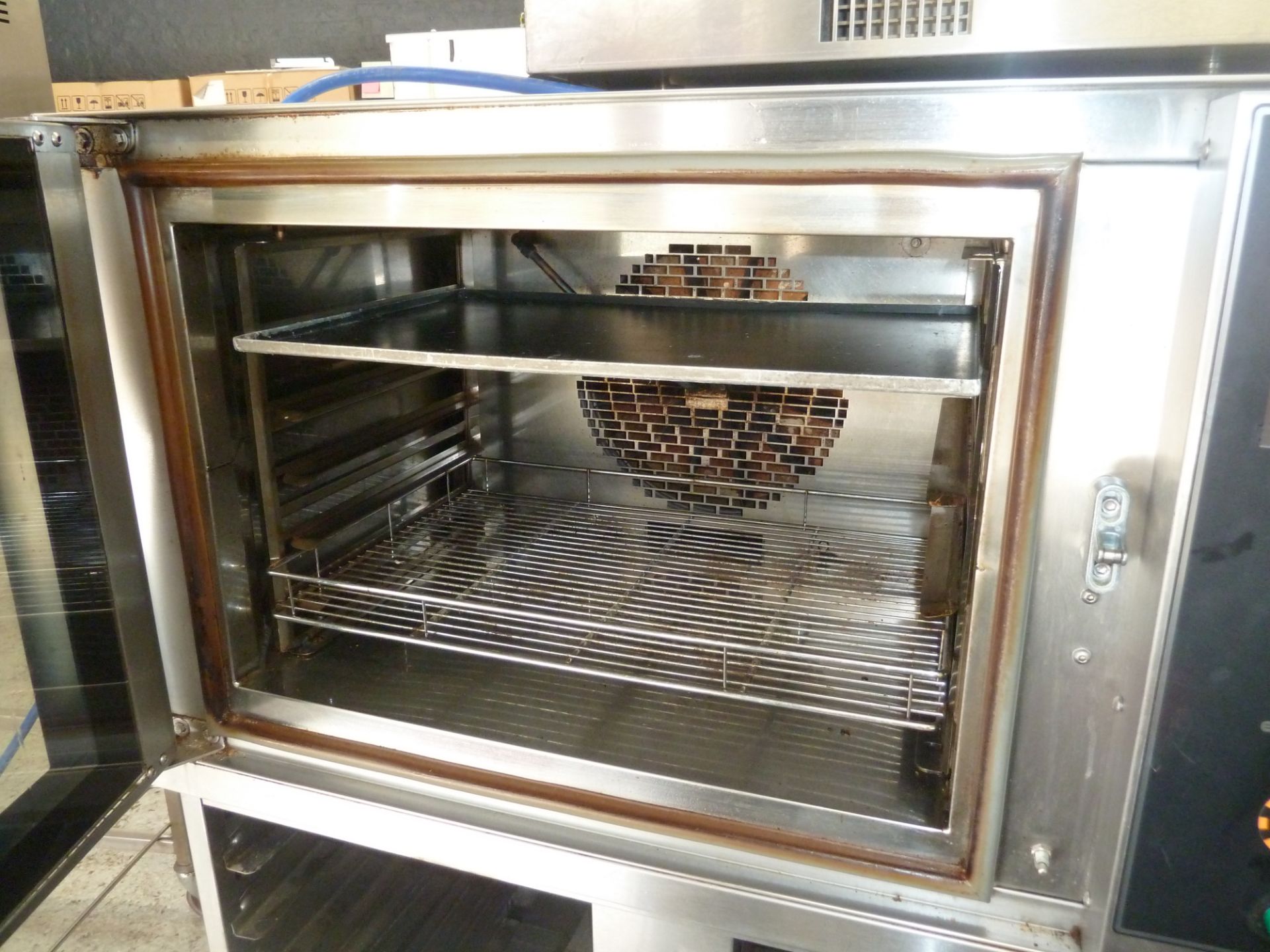 * Single mono bakery oven (1500H x 1000W x 920D) includes stand - Image 5 of 5