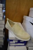 Lunar Collection Ladies Beige Deck Shoe Size: 4