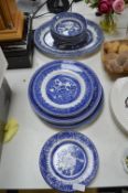 Alfred Meakin Willow Pattern Blue & White Part Din