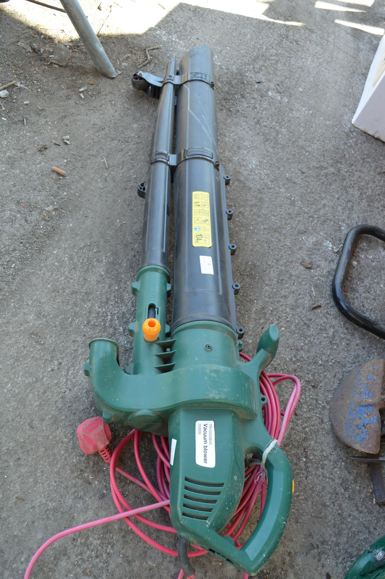 Graden Vacuum/Leaf Blower