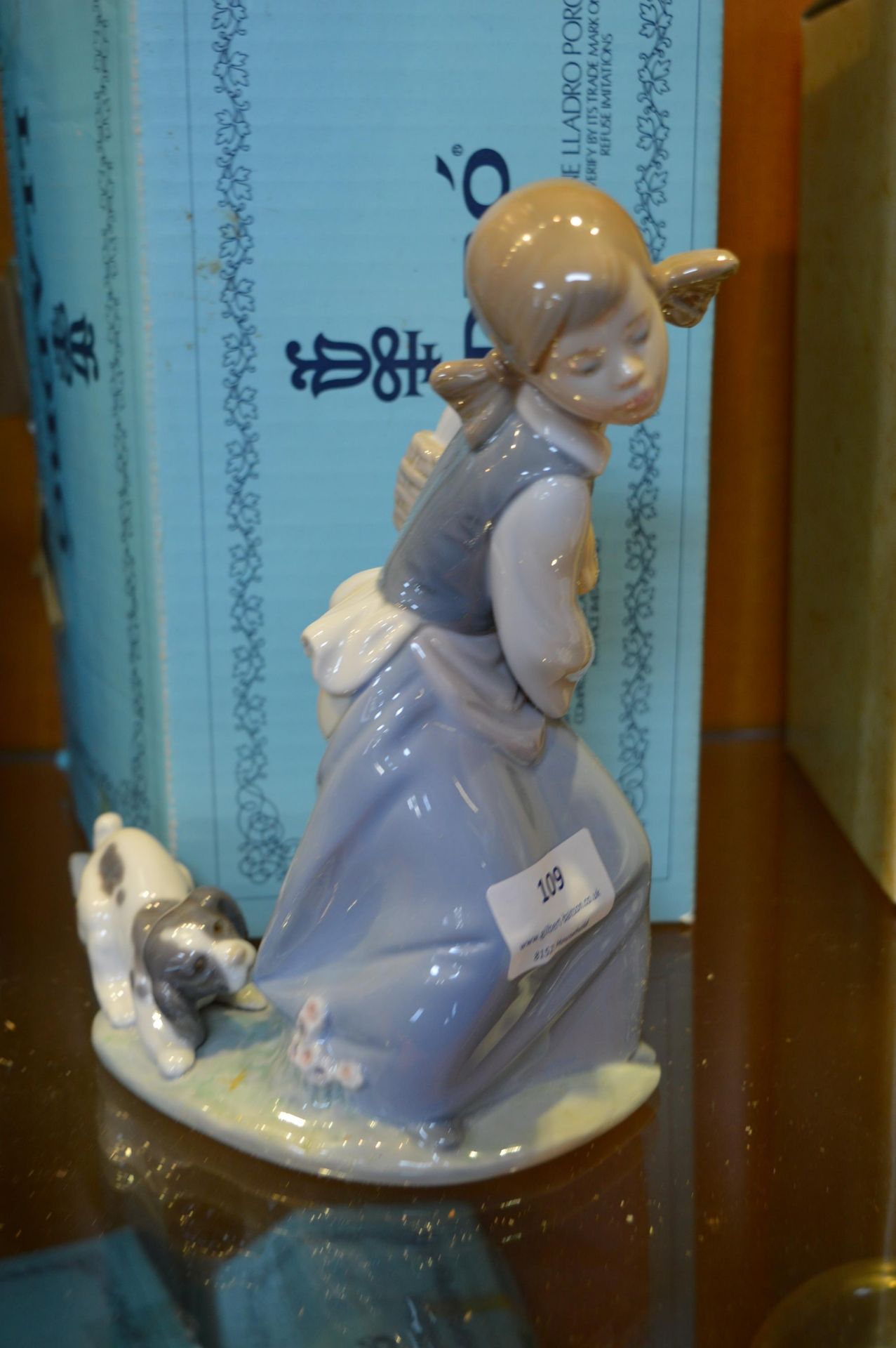 Lladro Figurine