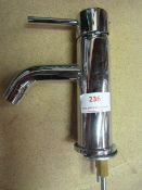 *Contemporary Style Chrome Tap