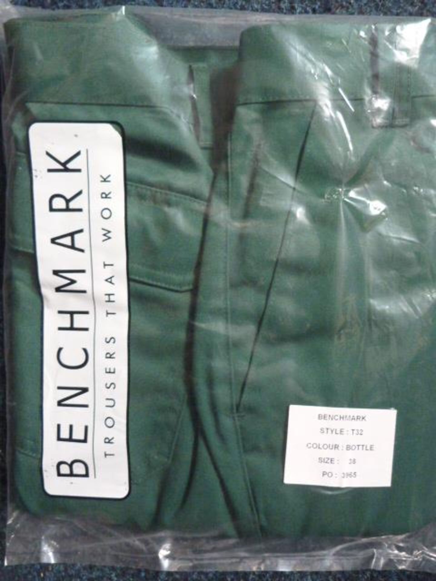 *21 Size: 38 Benchmark Bottle Trousers