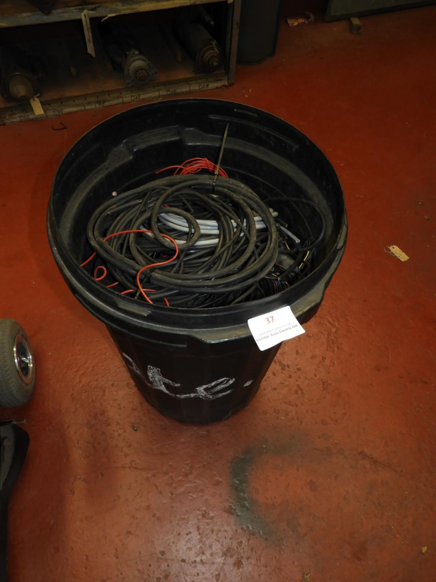 *Bin Containing Assorted Wire Offcuts