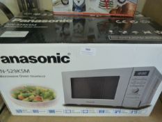 *Panasonic Solo Stainless Steel Microwave Oven