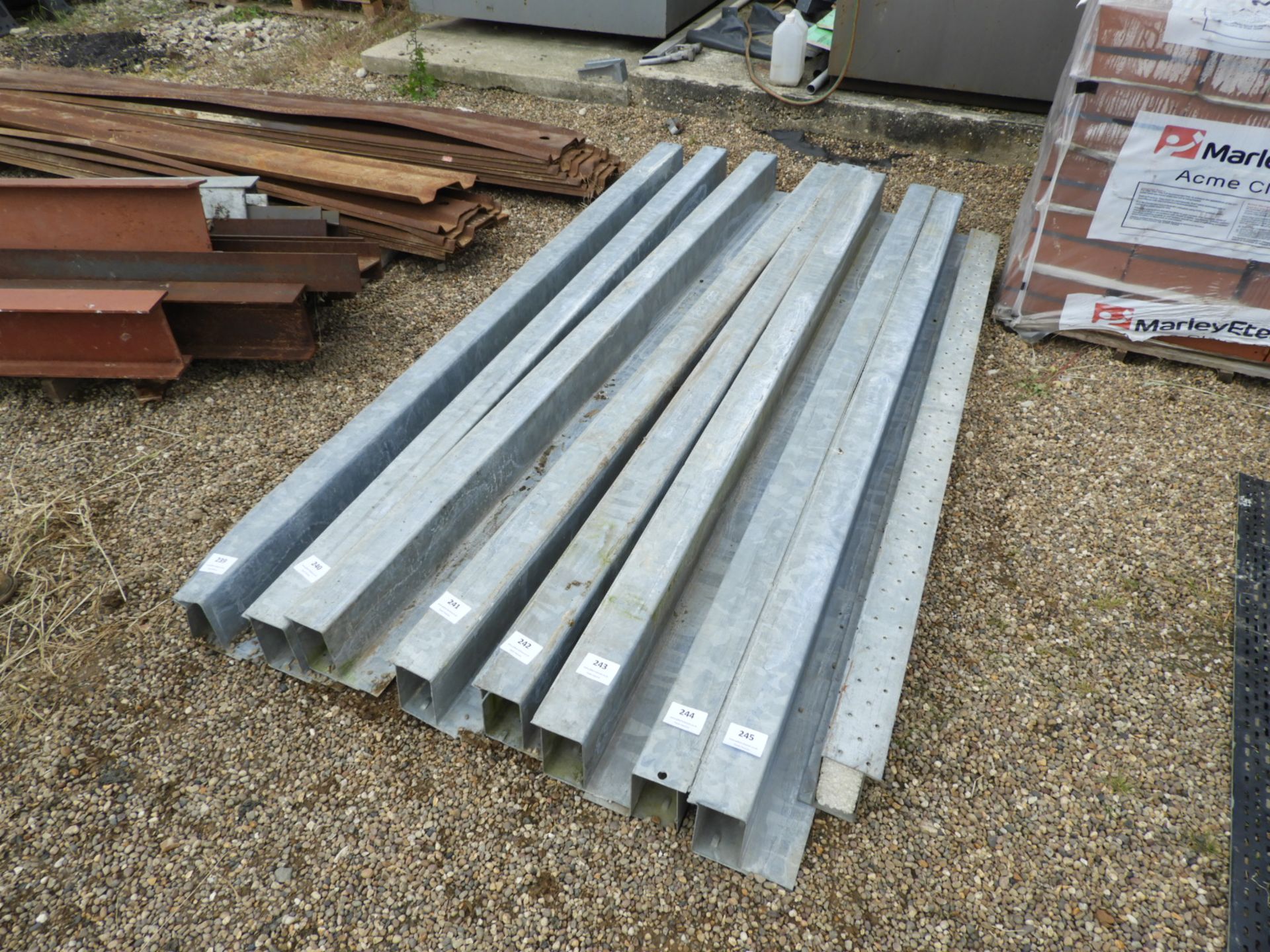 *Galvanised Steel Lintel 255cm Long