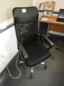 *Highback Executive Swivel Chair with Mesh Back