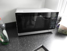 *Sharp 900W Microwave Oven