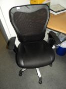 *Contemporary Style Office Chair with Black Mesh B