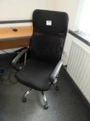 *Highback Executive Swivel Chair with Mesh Back