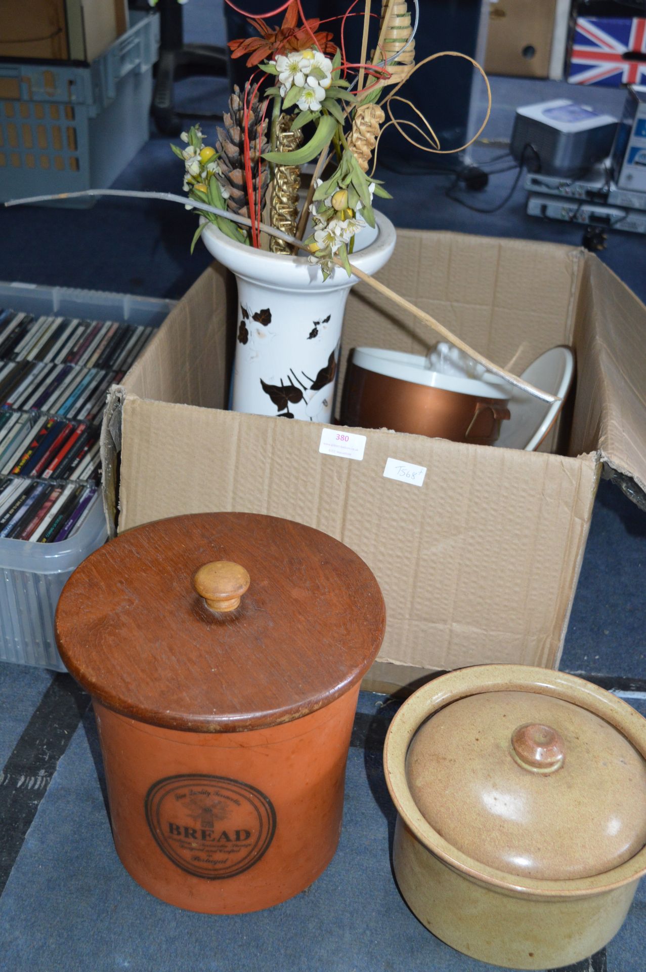 Assorted Kitchen Items; Crockpots, etc.