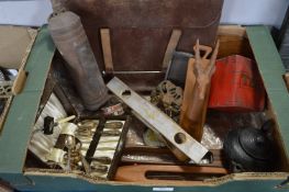 Collectible Items; Wooden Shuttles, Fire Extinguis