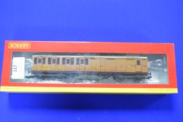 Hornby 00 LNER Thompson Suburban Brake Third Class Coach 87013